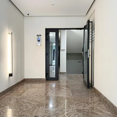 Sofia Apartments Apartment